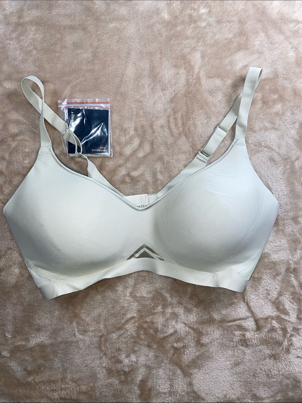 Underoutfit lightly padded Seamless Bra Comfortable Everyday Support